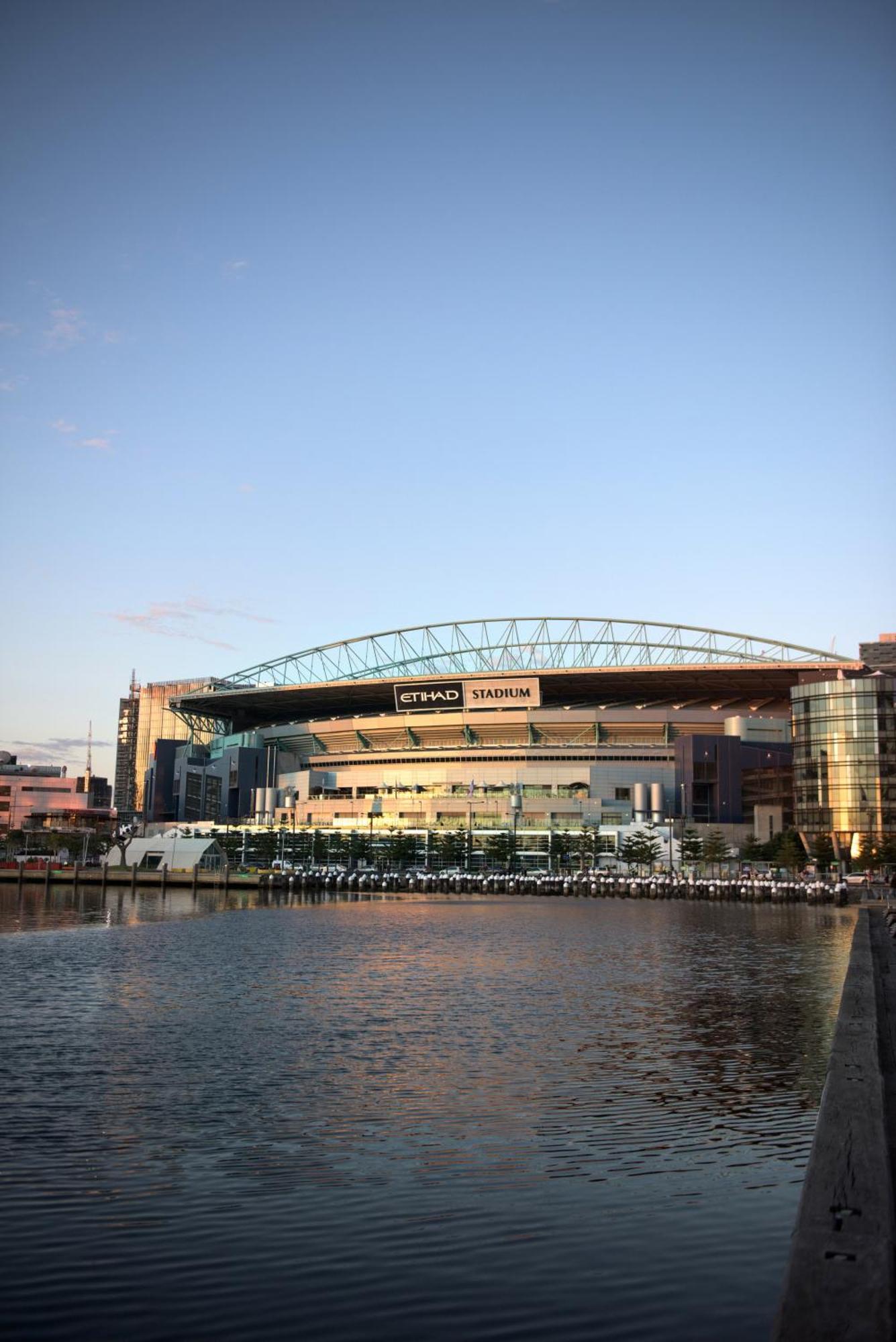 Peppers Docklands Hotel Melbourne Luaran gambar Etihad Stadium, the Melbourne Storm's home ground