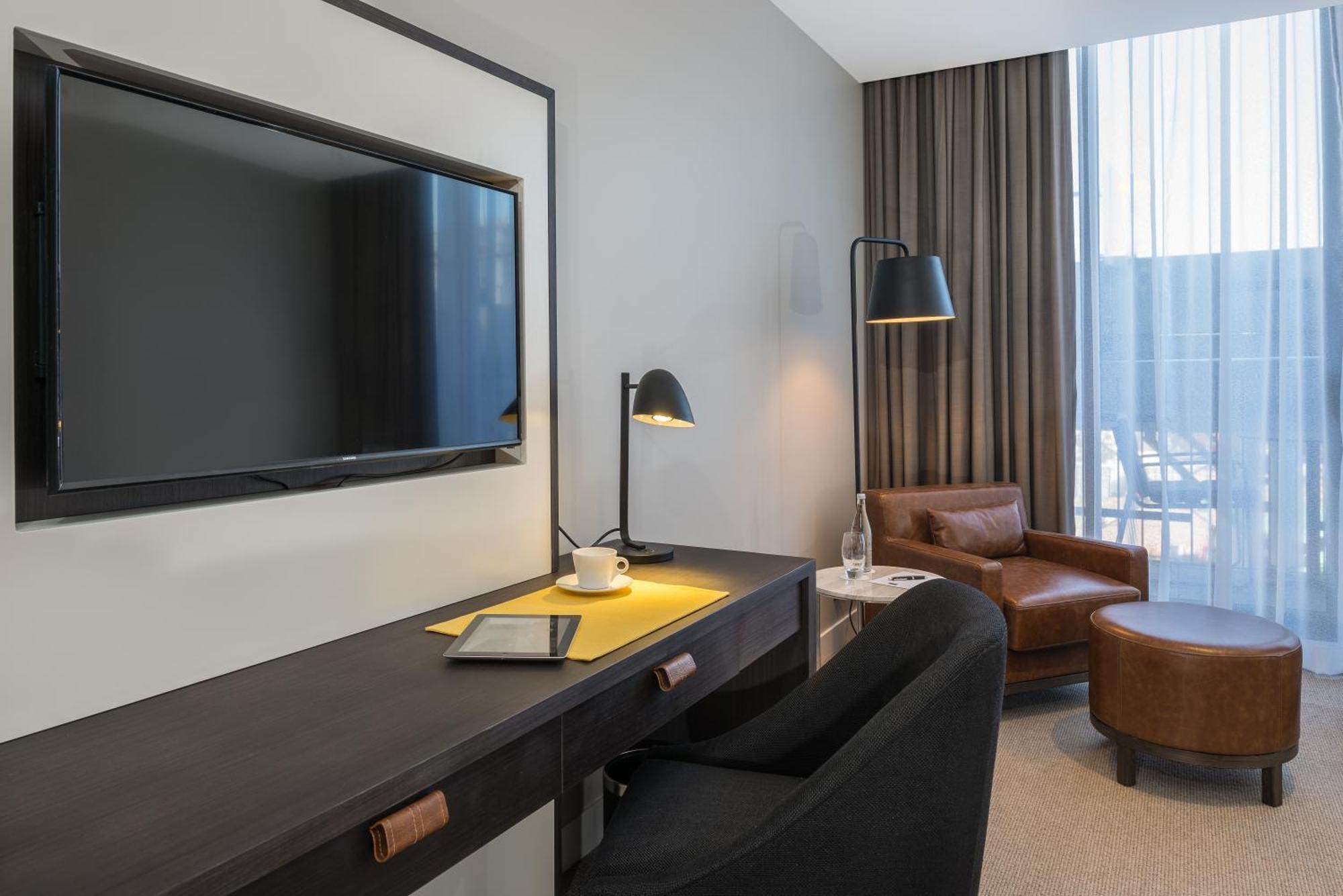 Peppers Docklands Hotel Melbourne Luaran gambar A room at the hotel